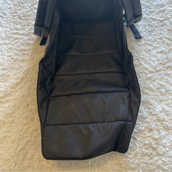 Paperclip Jojo Chic Changing Pad Bag Ivory/Black - Picture 11 of 12